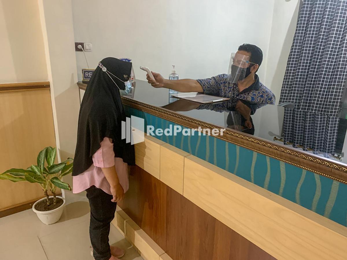 Reddoorz Syariah At Hotel Nuri Indah Dongkelan Yogyakarta بانتول المظهر الخارجي الصورة