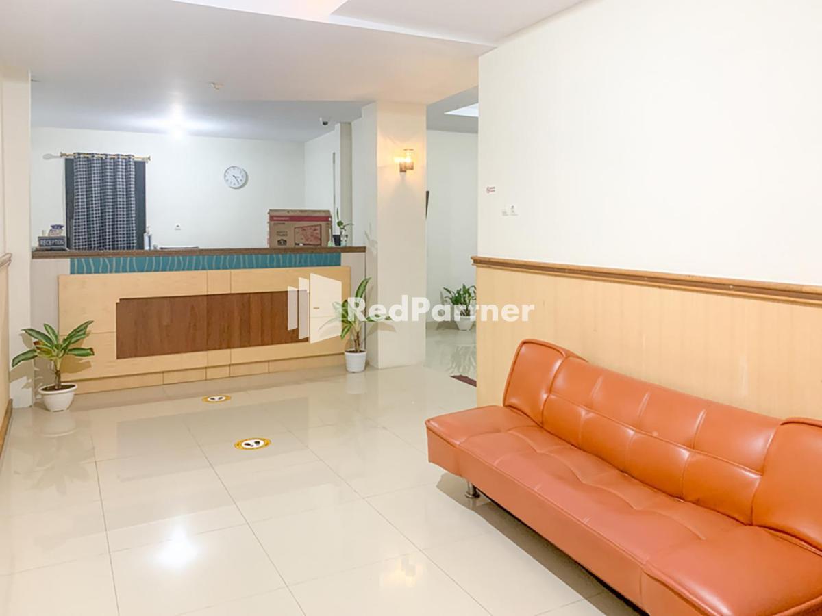 Reddoorz Syariah At Hotel Nuri Indah Dongkelan Yogyakarta بانتول المظهر الخارجي الصورة